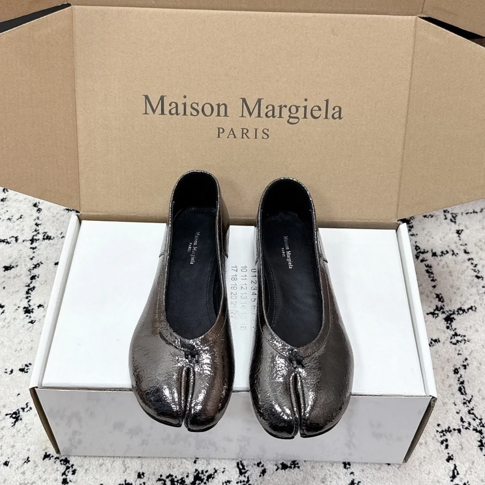 Maison Martin Margiela Metallic Bronze Tabi Leather Flats